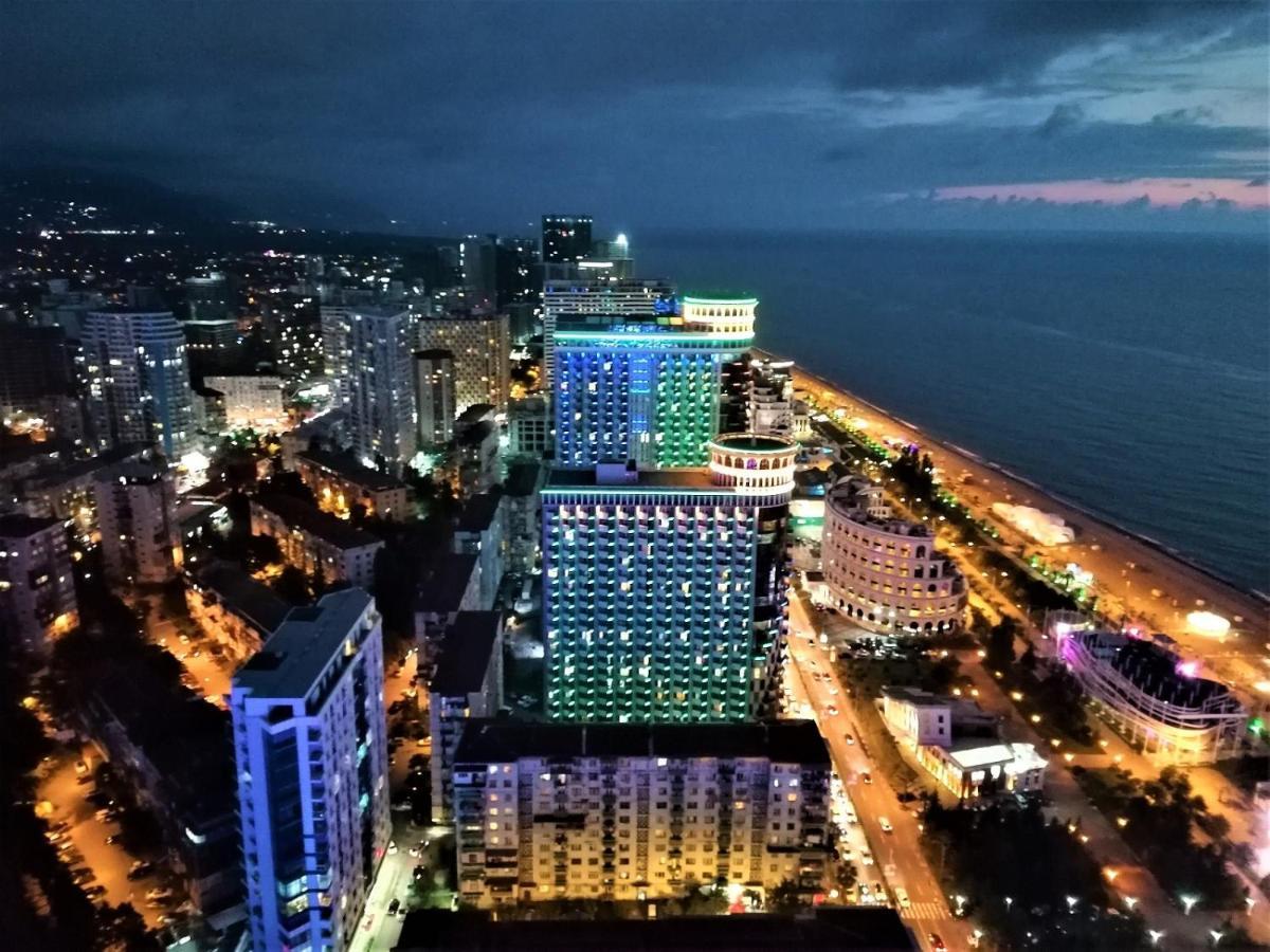 Orbi City Sun Tower 43 Floor Батуми Экстерьер фото