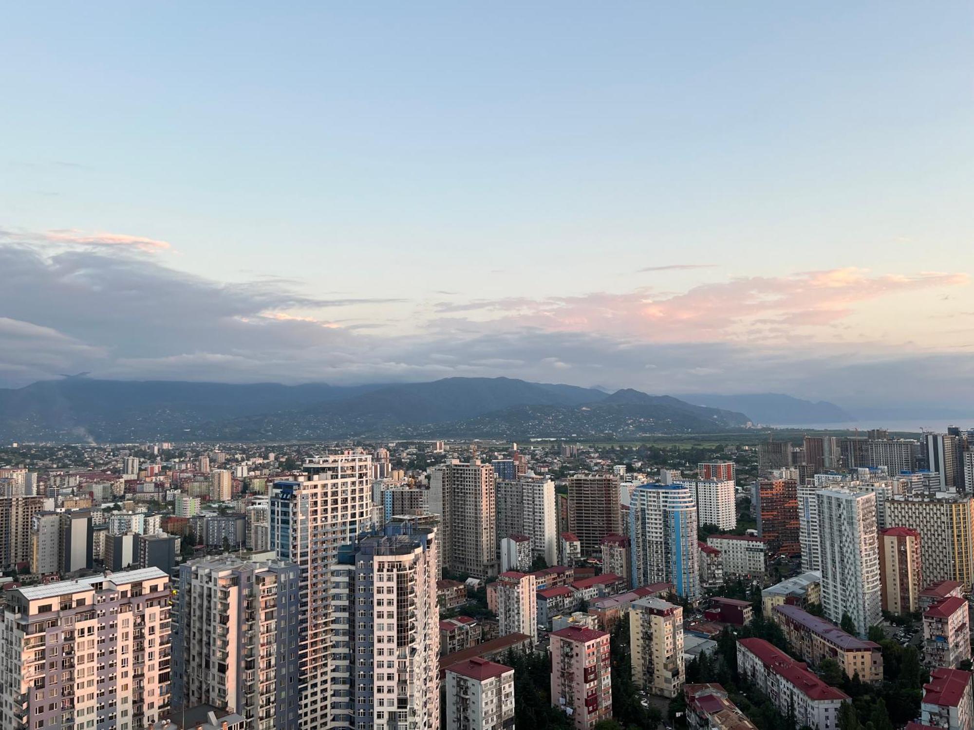 Orbi City Sun Tower 43 Floor Батуми Экстерьер фото